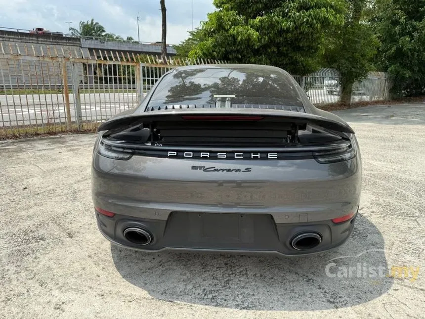 2022 Porsche 911 Carrera S Coupe