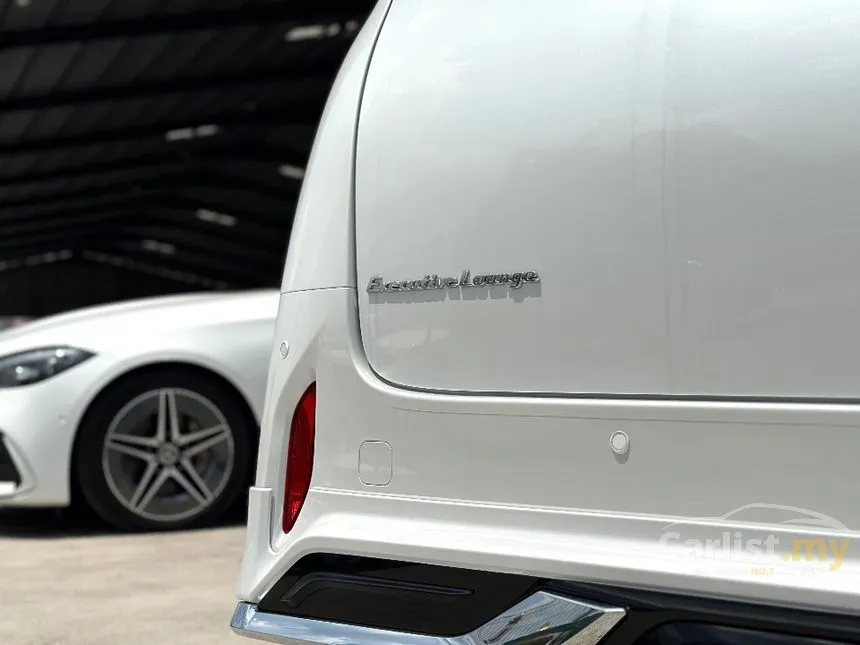 2025 Toyota Alphard Executive Lounge MPV