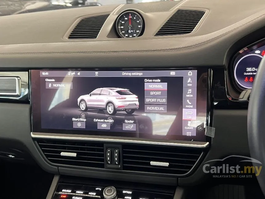 2022 Porsche Cayenne GTS Coupe