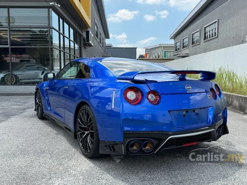 2024 Nissan GT-R Pure Edition Coupe