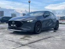 2024 Mazda 3 2.0 SKYACTIV-G High Plus Hatchback / BUY AND DRIVE / TRANSPARENT DEAL / ONE OWNER / LOW IN RATE