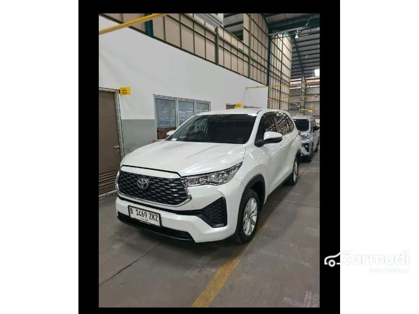 2023 Toyota Kijang Innova Zenix V (Premium Color) MPV