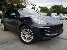 2016 Porsche Macan 2.0 - Color Dark Blue / Porsche Communication Management Radio / 4 Year Warranty