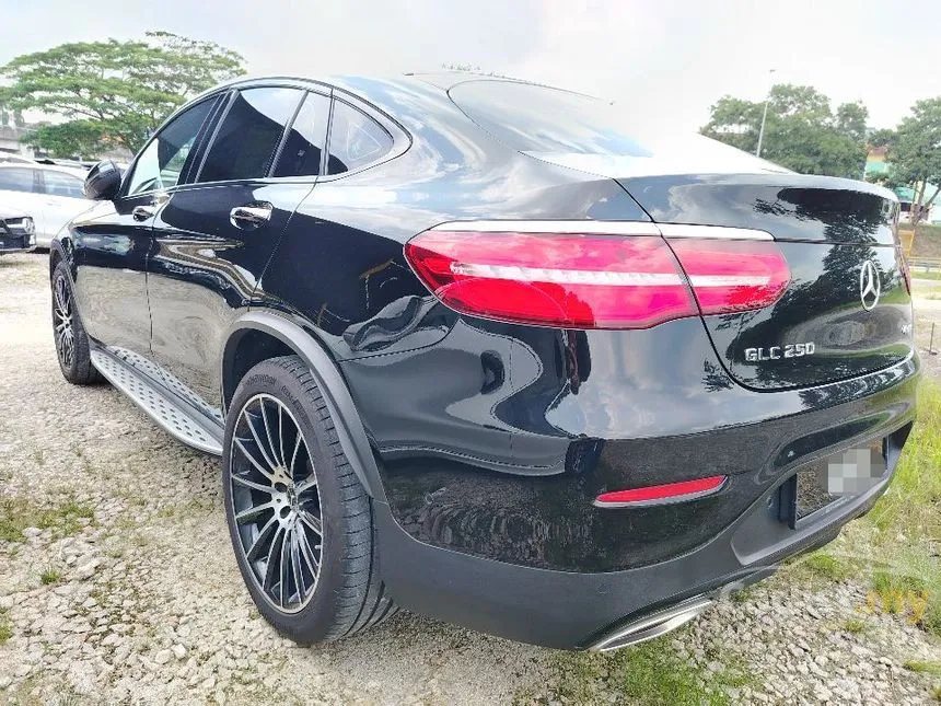 2018 Mercedes-Benz GLC250 4MATIC AMG Line Coupe