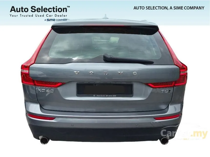 2018 Volvo XC60 T5 Momentum SUV