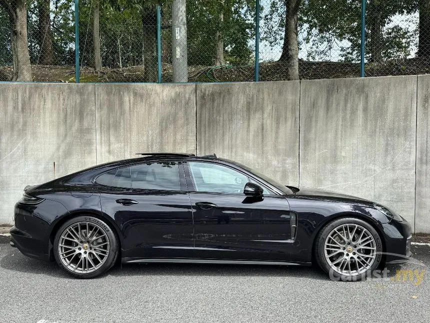 2022 Porsche Panamera Hatchback
