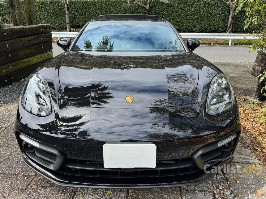 2022 Porsche Panamera Hatchback