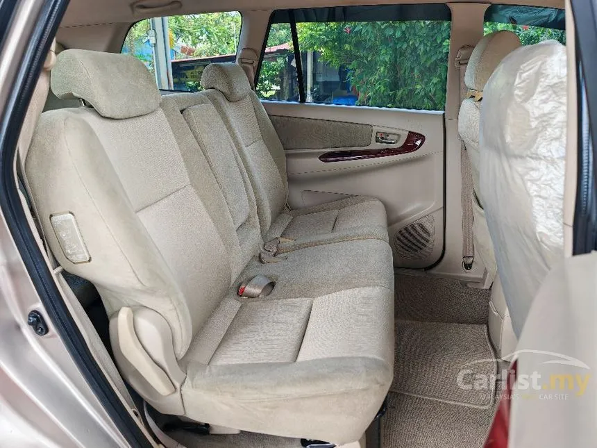 2005 Toyota Innova G MPV