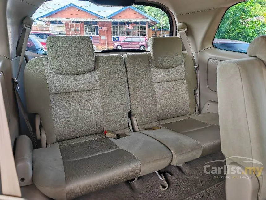 2005 Toyota Innova G MPV