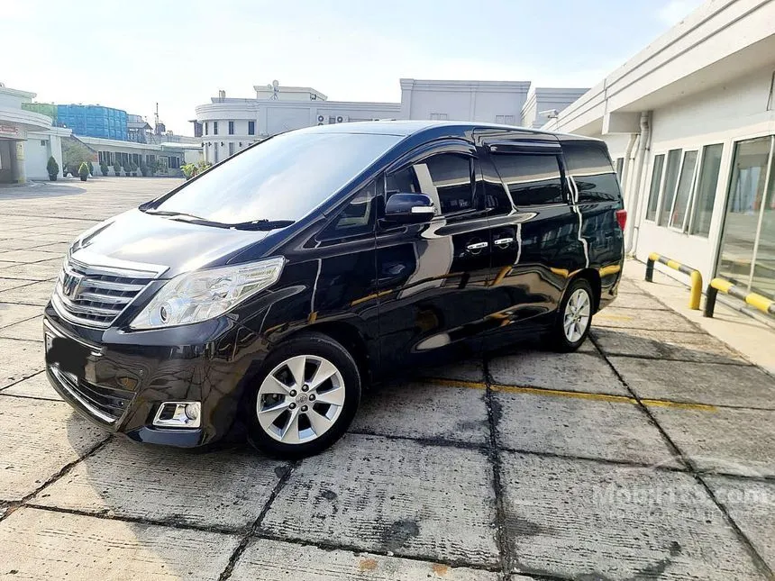 2012 Toyota Alphard G MPV