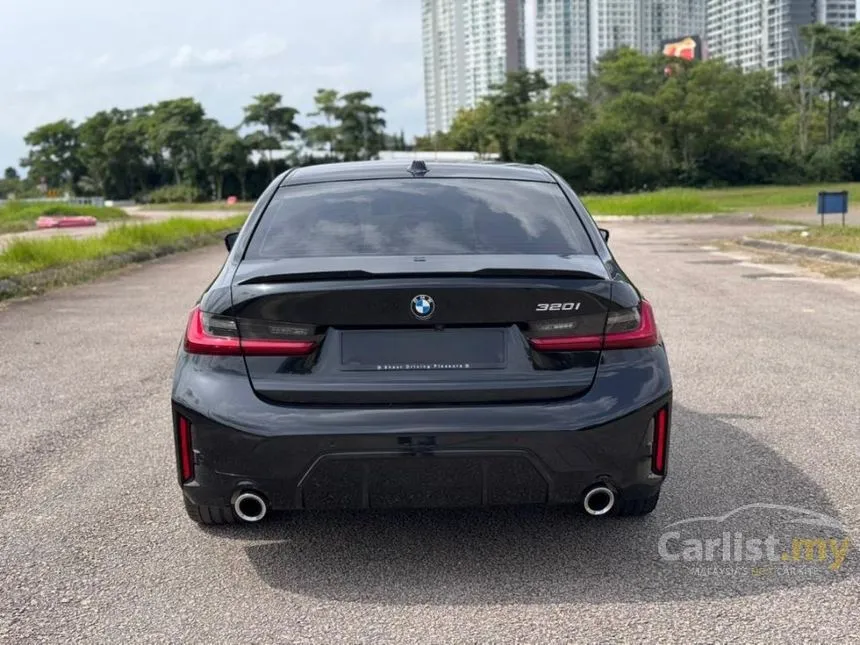 2023 BMW 320i M Sport Sedan