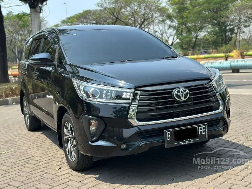 Jual Mobil Toyota Kijang Innova 2021 V 2.4 di DKI Jakarta Automatic MPV Hitam Rp 399.000.000