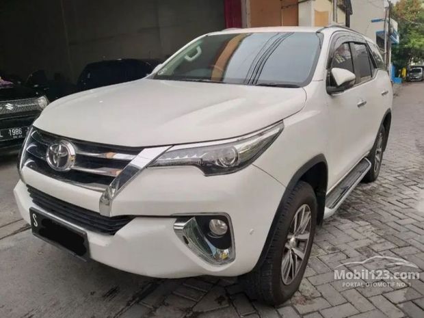 Toyota Fortuner VRZ Mobil bekas dijual di Indonesia - Dari 1.171 Mobil