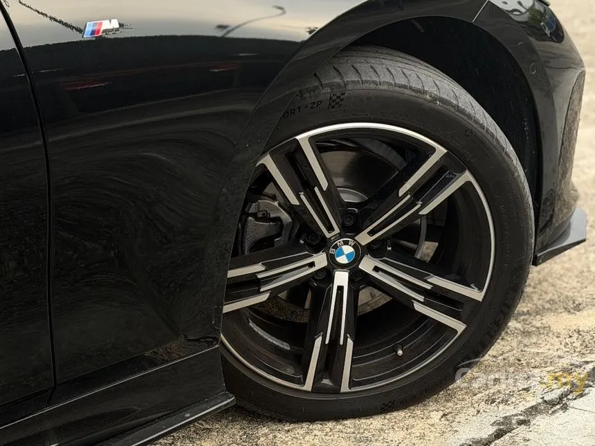 2023 BMW 320i M Sport Sedan