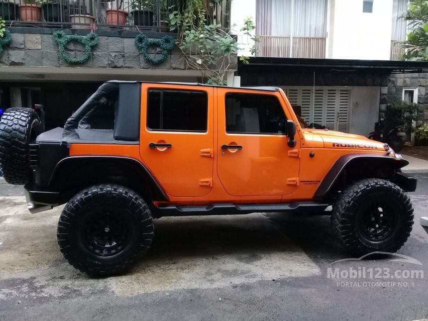 2013 Jeep Wrangler Sport Unlimited SUV