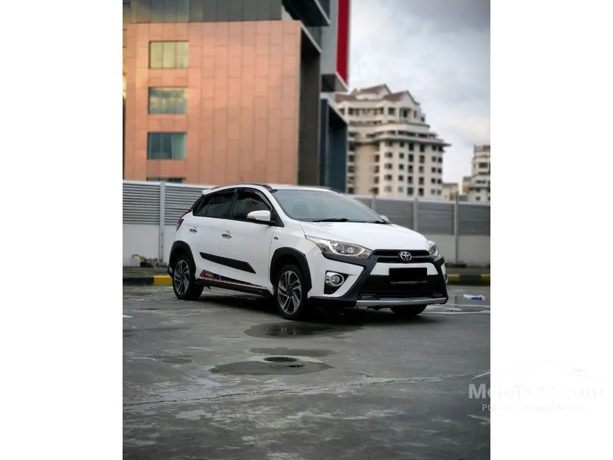 2016 Toyota Yaris TRD Sportivo Heykers Hatchback