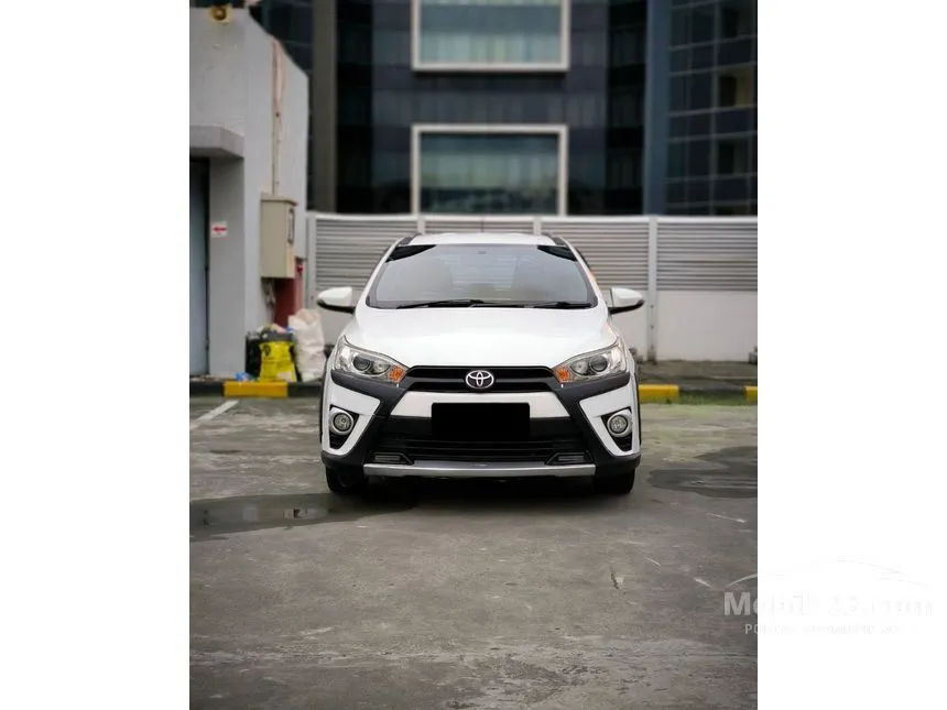 2016 Toyota Yaris TRD Sportivo Heykers Hatchback