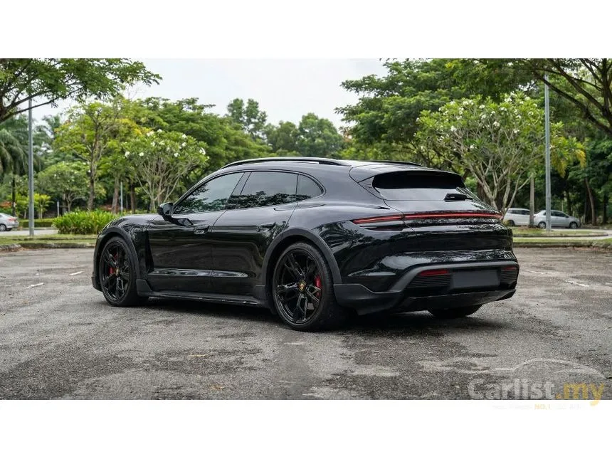2022 Porsche Taycan 4S Cross Turismo Wagon