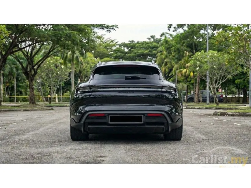 2022 Porsche Taycan 4S Cross Turismo Wagon