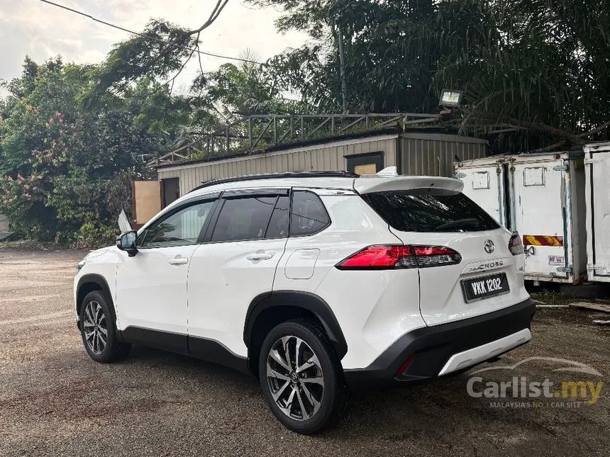 2023 Toyota Corolla Cross V SUV