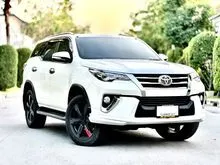 2017 Toyota FORTUNER 2.4 (ปี 15-25) V SUV
