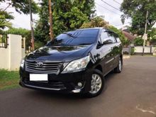 2012 Toyota Kijang Innova E matic 2012 captain seat ( rare)