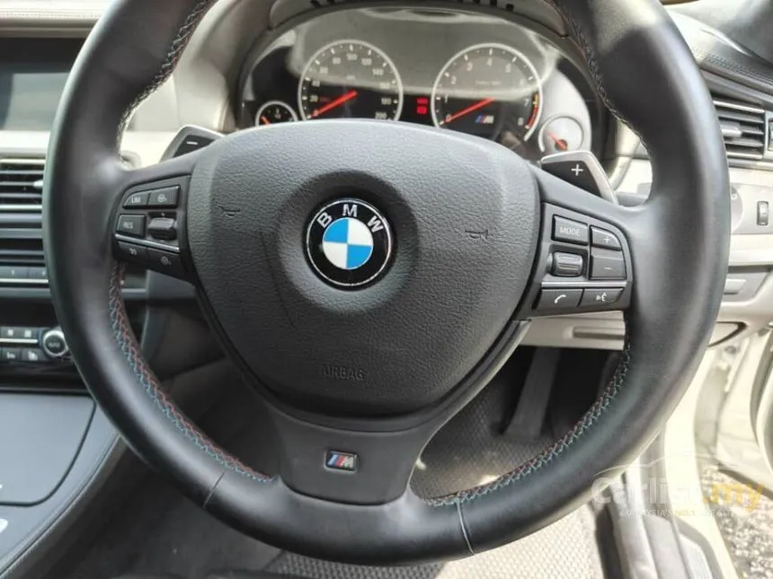 2012 BMW M5 Sedan