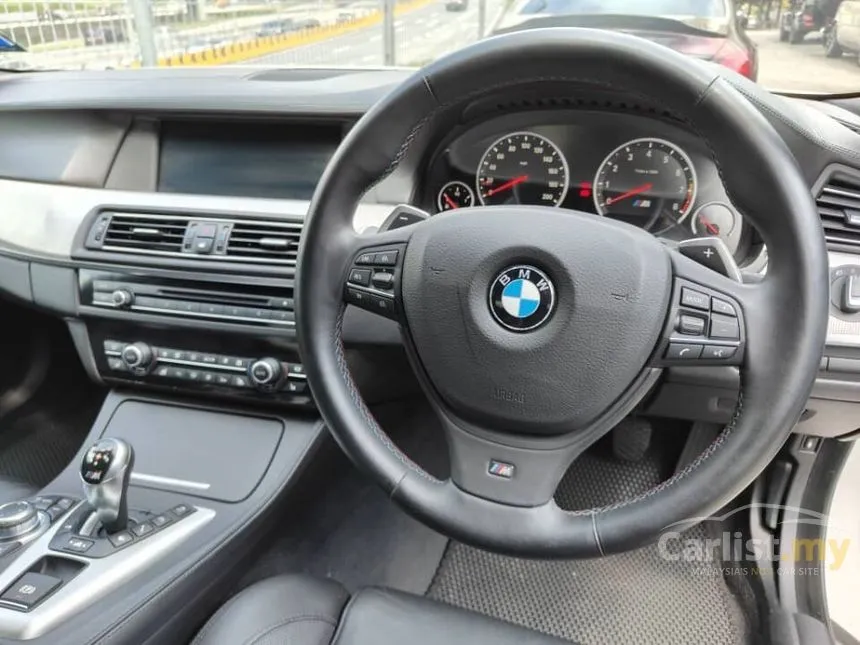 2012 BMW M5 Sedan