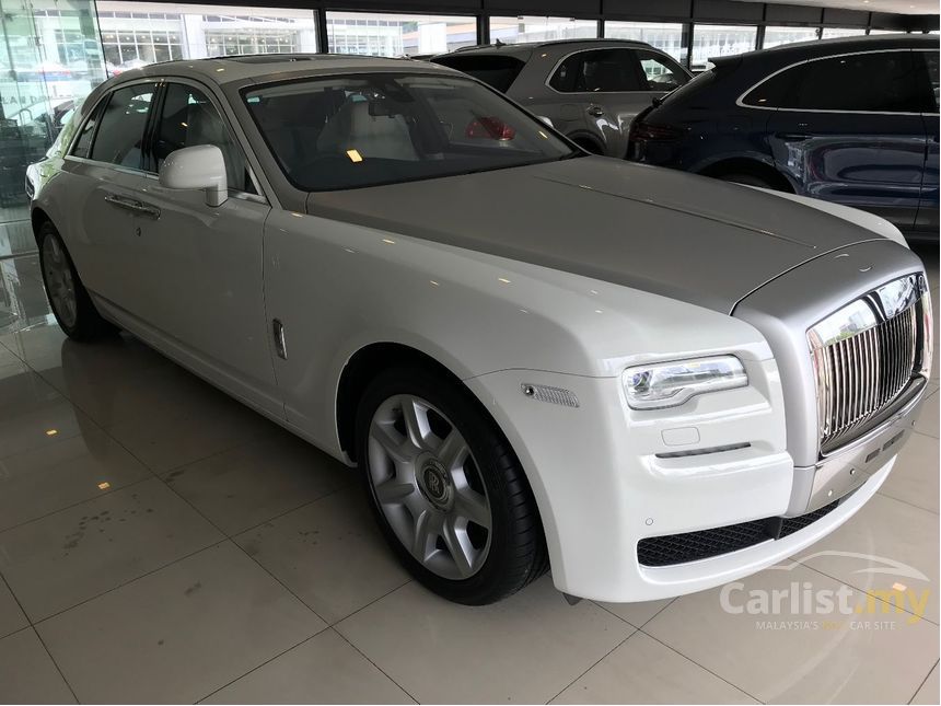2016 Rolls-Royce Ghost Extended Wheelbase Sedan