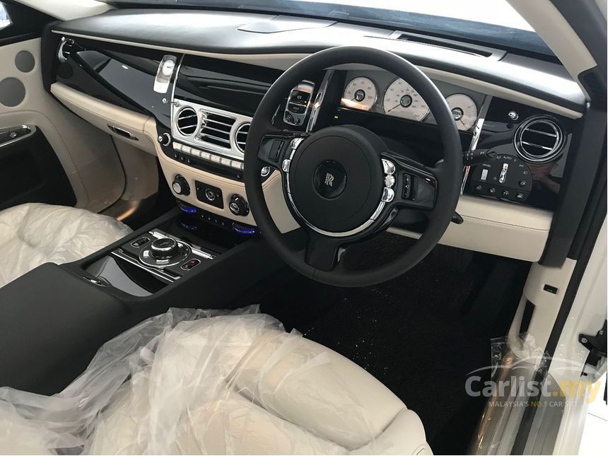 2016 Rolls-Royce Ghost Extended Wheelbase Sedan