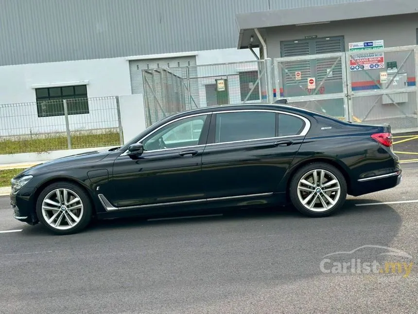 2019 BMW 740Le xDrive Sedan