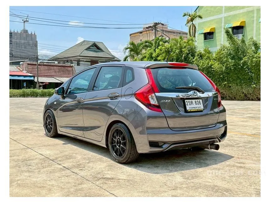 2021 Honda JAZZ V+ Hatchback