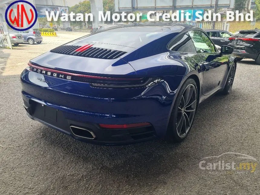 2022 Porsche 911 Carrera Coupe