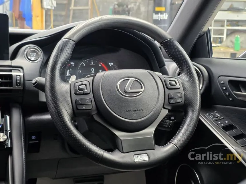 2021 Lexus IS 300 F Sport Sedan
