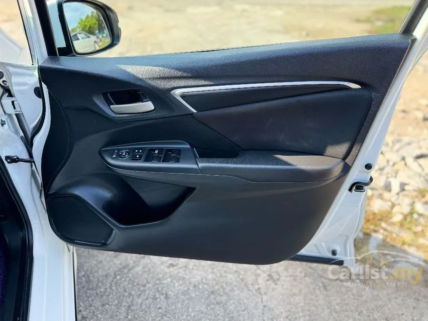 2015 Honda Jazz E Hatchback