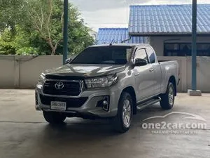 2018 Toyota HILUX REVO 2.4 E Prerunner Smart Cab Pickup