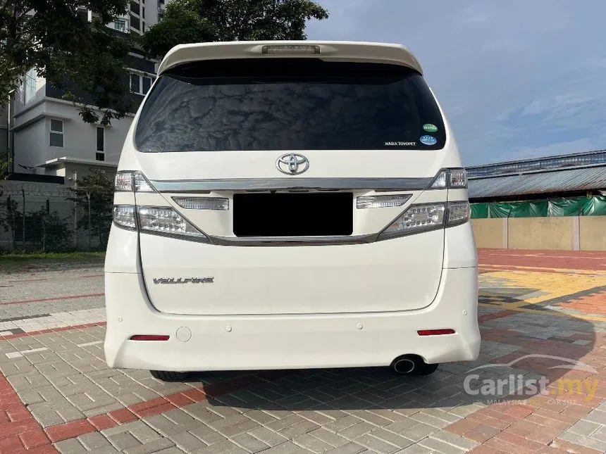 2013 Toyota Vellfire Z Golden Eyes MPV