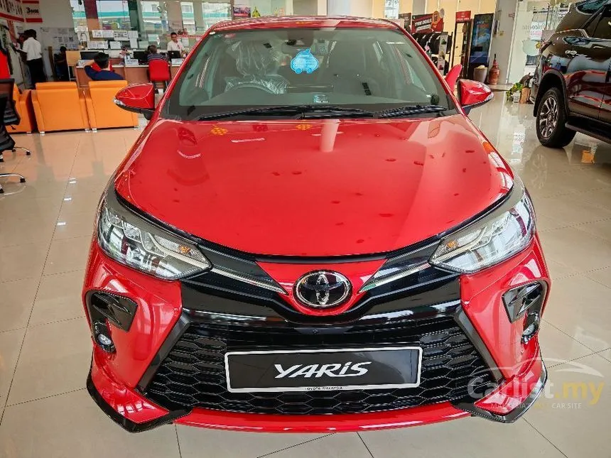2026 Toyota Yaris E Hatchback