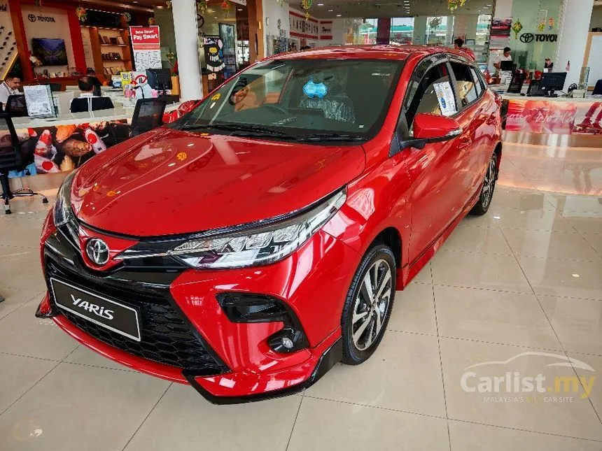2026 Toyota Yaris E Hatchback