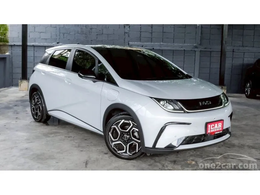 2025 BYD Dolphin Extended Range Hatchback