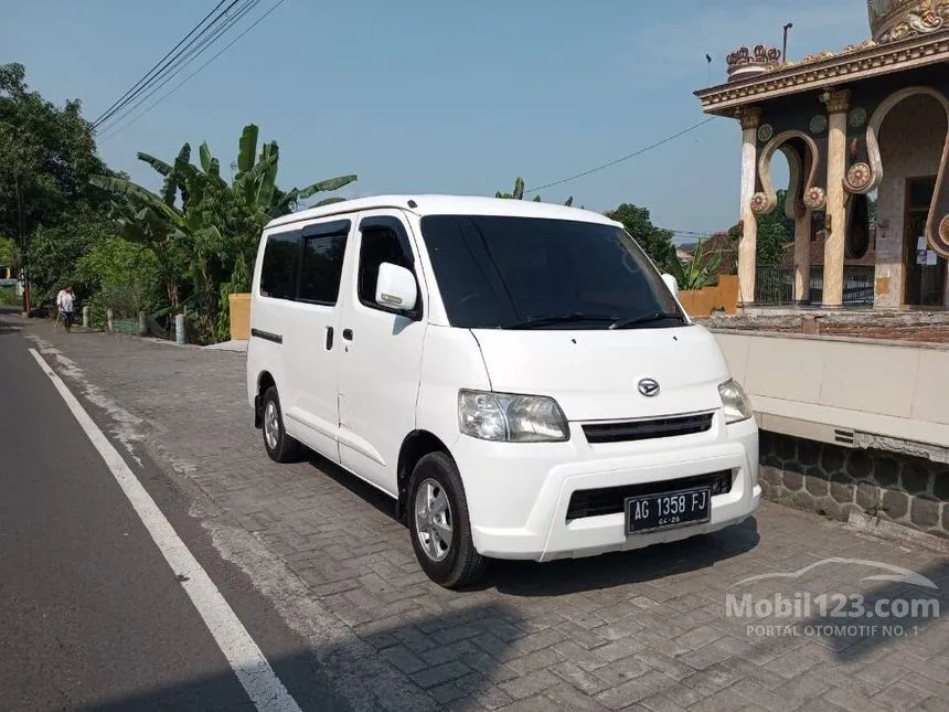 Jual Mobil Daihatsu Gran Max 2016 D 1.3 di Jawa Timur Manual Van Putih Rp 92.000.000