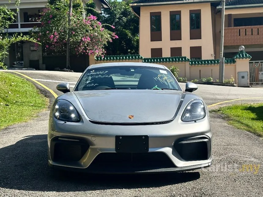2022 Porsche 718 Cayman GT4 Coupe
