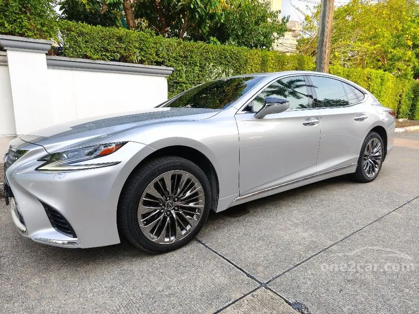2018 Lexus LS500 Executive Sedan
