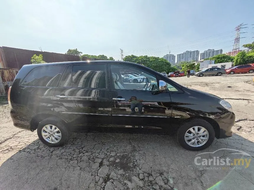 2011 Toyota Innova G (Metallic) MPV