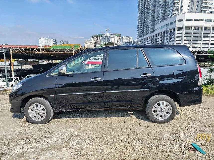 2011 Toyota Innova G (Metallic) MPV
