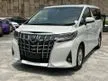 Recon 2019 Toyota Alphard 2.5 G X MPV * Sunroof * 2 Power Door * Ready Stock