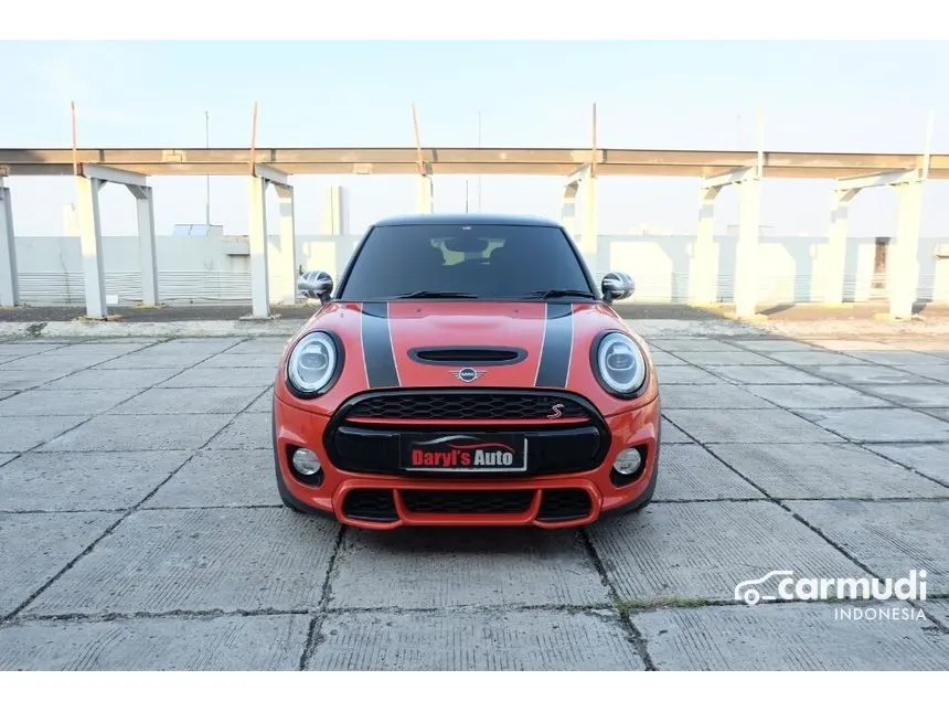 2019 MINI Cooper S 5 Door (Red Hot) Hatchback
