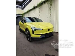 2025 Volvo EX30 Ultra SUV