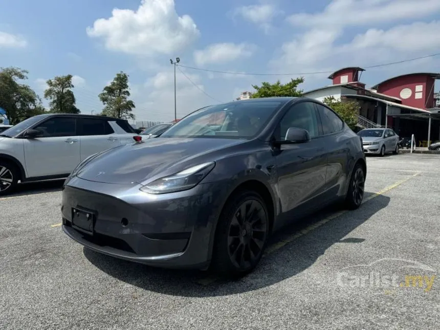 2023 TESLA Model Y Standard Range SUV
