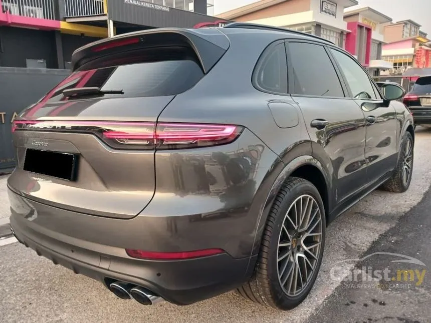 2021 Porsche Cayenne Coupe